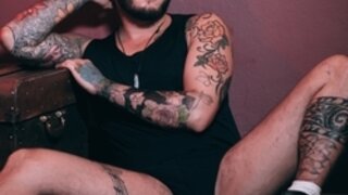 Léo Ferraz Tatto Snapshot