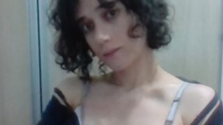 Mia T Snapshot