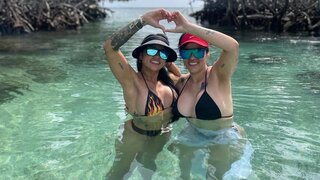 TatiandNatasha Snapshot