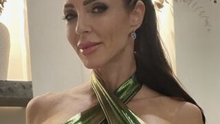 FeliciaHardon1 Snapshot