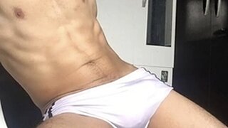 Hot Moreno Dot Snapshot
