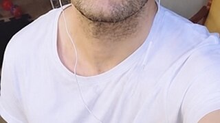 Garoto Grosso Snapshot