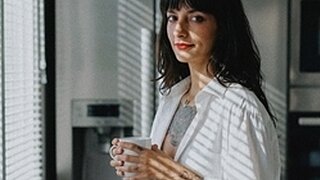 Carrie Burton Snapshot