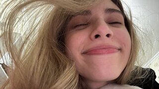 EllieCruze Snapshot