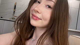 Holy_Hee Snapshot