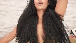 naomixjones1 Snapshot