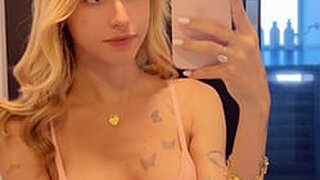 Sabrina Helil Snapshot
