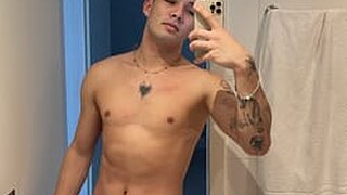 Ravi Neves Snapshot